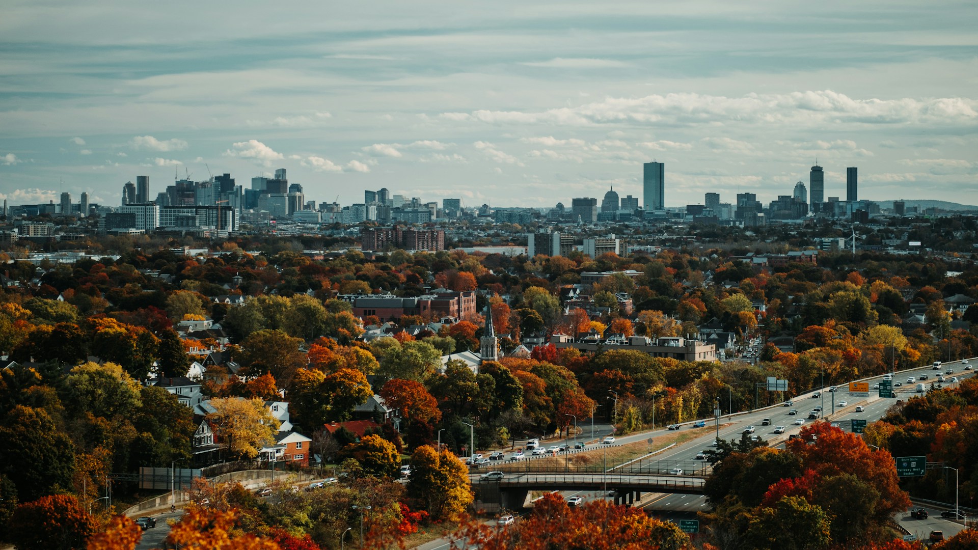 Autumn view of Boston from the Fells. Image by Unsplash.