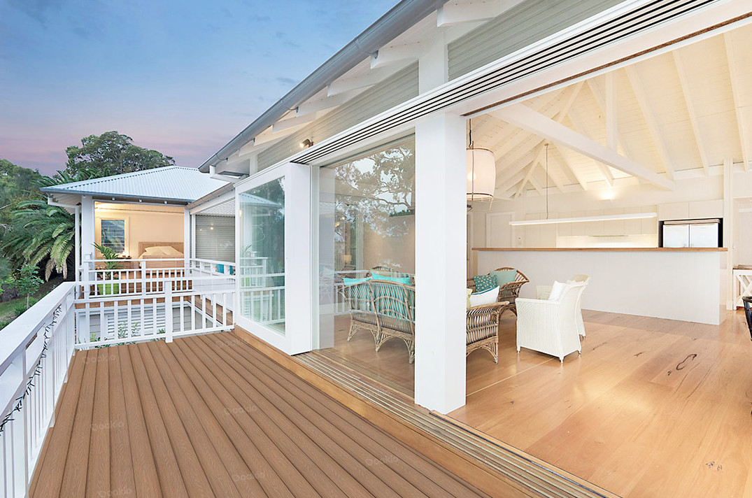 Large wooden deck. Image by Oakio and Unsplash