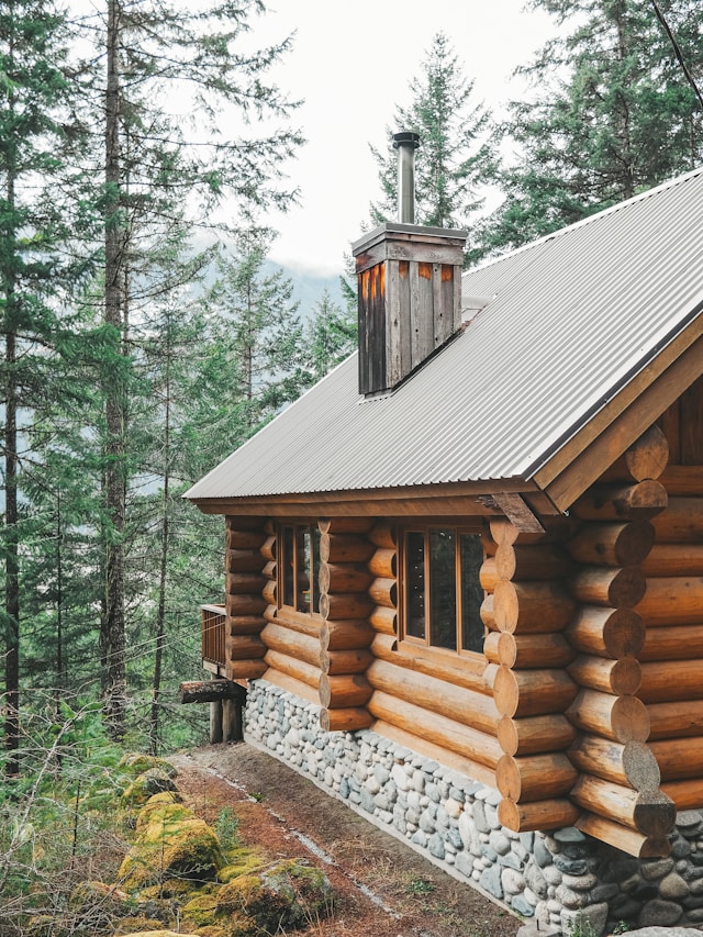 Log cabin