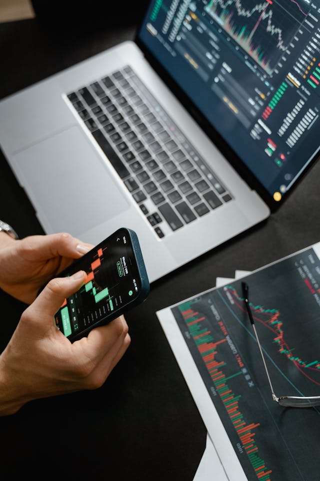 AI Pennant Patterns. Image by Gemini