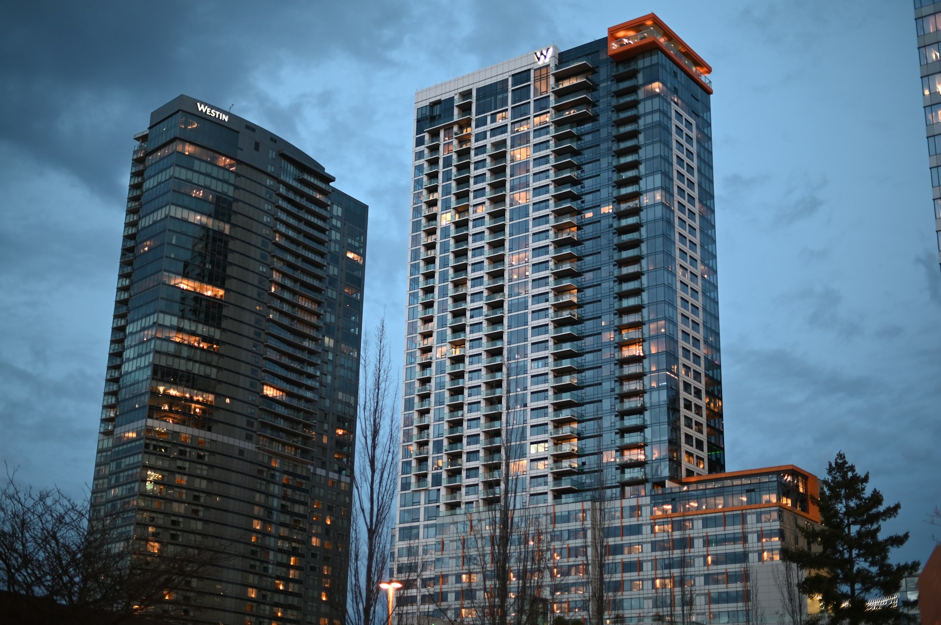 High rise building. Image by Unsplash