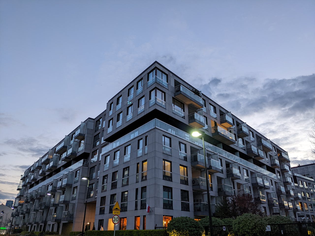 keys in your hands. Image by Unsplash